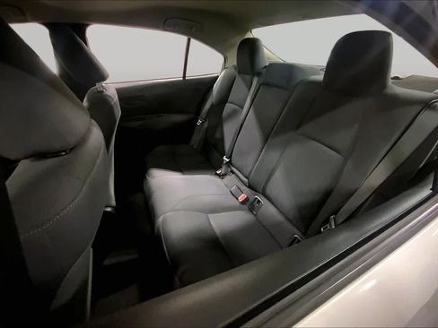 Used 2024 Toyota Corolla LE FWD image 21