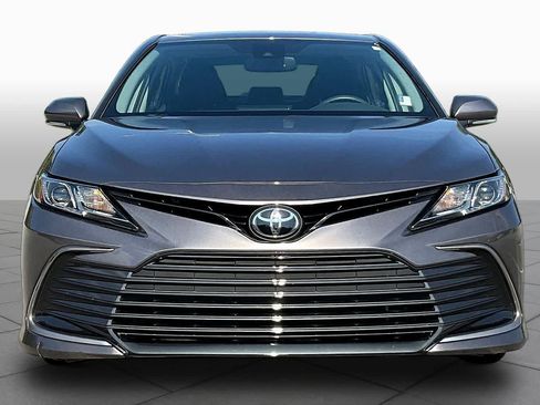 Used 2024 Toyota Camry LE w/ Convenience Package FWD image 4