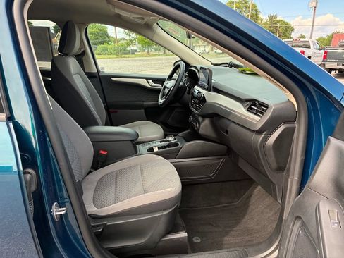 Used 2020 Ford Escape SE AWD/4WD image 38