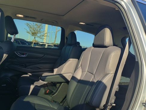 Certified 2025 Subaru Ascent Limited w/ Popular Package #2 image 17