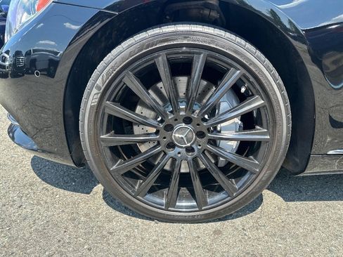 Used 2014 Mercedes-Benz S 550 Sedan w/ Premium 1 Package image 15