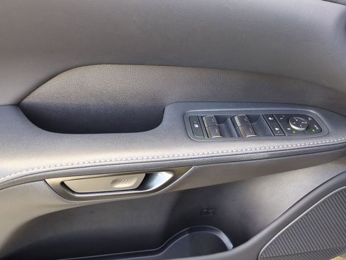 Certified 2025 Lexus RX 450h AWD w/ Luxury Package image 15