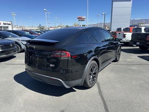 Used 2022 Tesla Model X Plaid AWD/4WD image 8