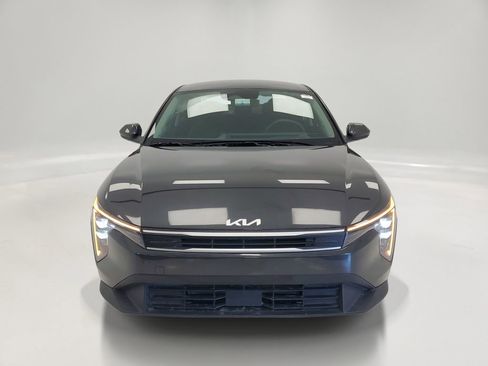 Used 2025 Kia K4 FWD image 2