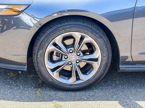 Used 2023 Honda Accord EX image 7