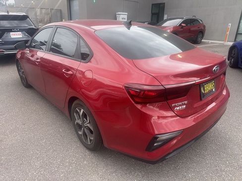 Used 2021 Kia Forte LXS FWD image 5