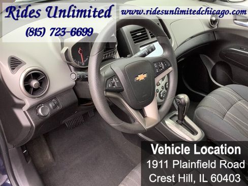 Used 2016 Chevrolet Sonic LT FWD image 13