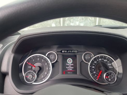 Used 2026 RAM 3500 Tradesman AWD/4WD image 16