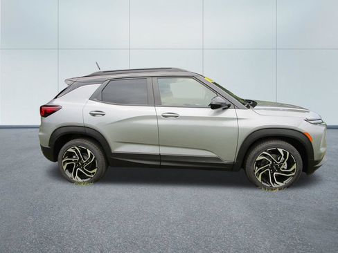 New 2026 Chevrolet TrailBlazer RS w/ Convenience Package FWD image 8