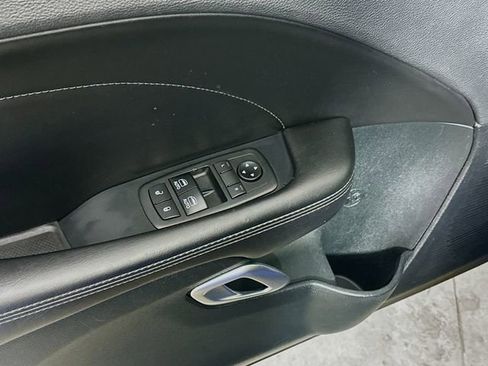 Used 2018 Dodge Challenger R/T Scat Pack image 19