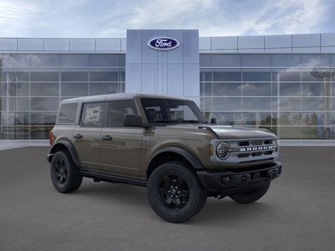 New 2025 Ford Bronco Big Bend w/ Black Diamond Package image 7