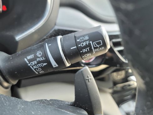 Certified 2023 Acura MDX SH-AWD w/ Technology Package image 20