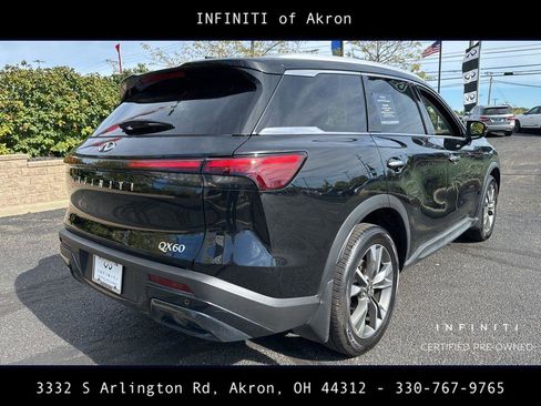 Certified 2025 INFINITI QX60 Luxe w/ Vision Package image 16