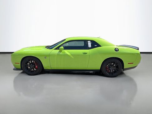 Used 2023 Dodge Challenger SRT Hellcat image 6