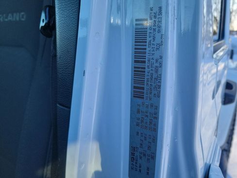 Used 2020 Jeep Gladiator Overland image 22