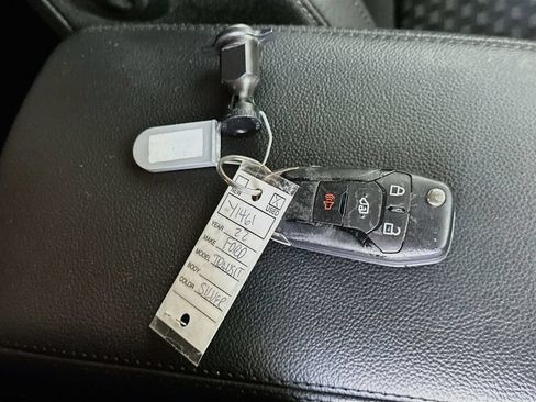 Used 2022 Ford Transit Connect XLT FWD image 31