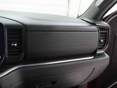 Used 2025 Chevrolet Silverado 1500 LT RWD image 17