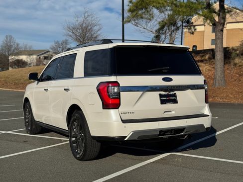 Used 2019 Ford Expedition Limited w/ Equipment Group 301A image 8