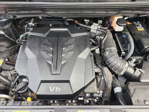 Used 2025 Kia Carnival SX Prestige FWD image 31