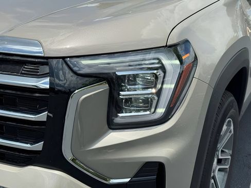 New 2027 GMC Terrain Elevation FWD image 3