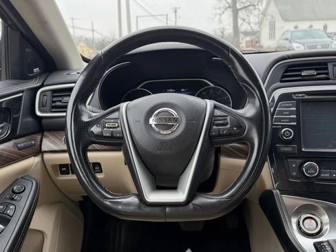 Used 2017 Nissan Maxima Platinum image 22