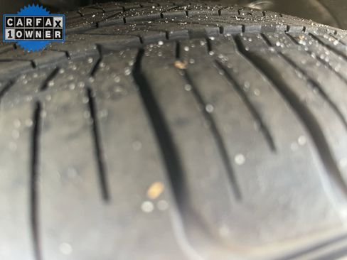 Used 2025 Ford Mustang GT Premium image 11