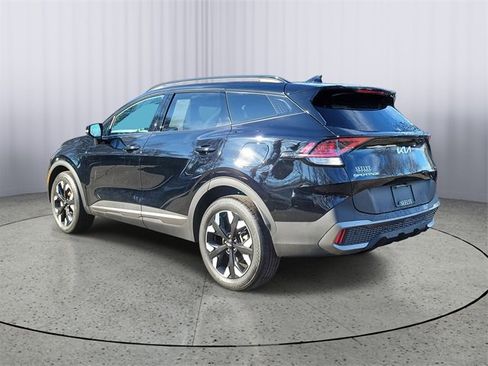 Used 2024 Kia Sportage X-Line w/ X-Line Premium Package image 3