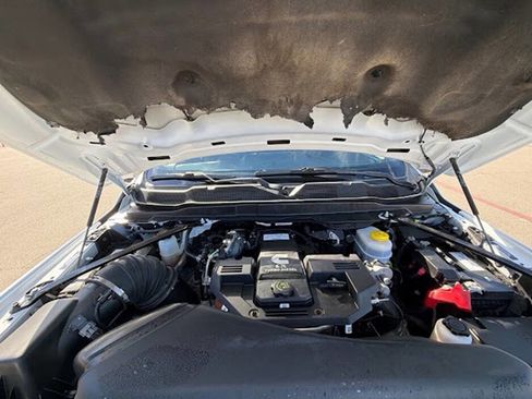 Used 2023 RAM 2500 Laramie AWD/4WD image 17
