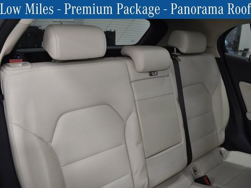 Used 2019 Mercedes-Benz GLA 250 4MATIC image 37