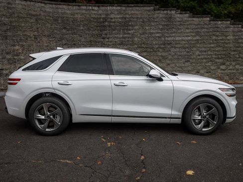 New 2026 Genesis GV70 2.5T image 2