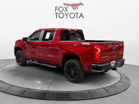 Used 2025 Chevrolet Silverado 1500 LT Trail Boss w/ Convenience Package II image 4