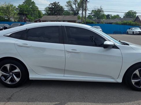 Used 2019 Honda Civic LX image 9