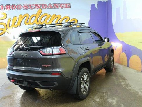 Used 2021 Jeep Cherokee Trailhawk w/ Sun & Sound Group image 8