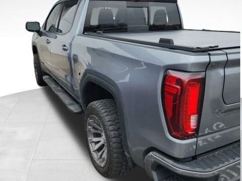 Used 2021 GMC Sierra 1500 AT4 w/ AT4 Value Package image 9