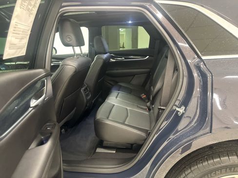 Used 2025 Cadillac XT5 Premium Luxury AWD/4WD image 19