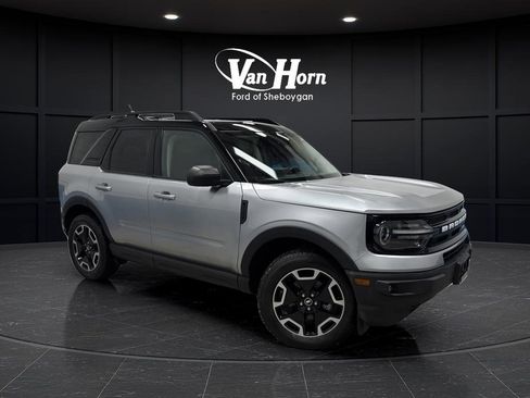 Used 2021 Ford Bronco Sport Outer Banks image 1