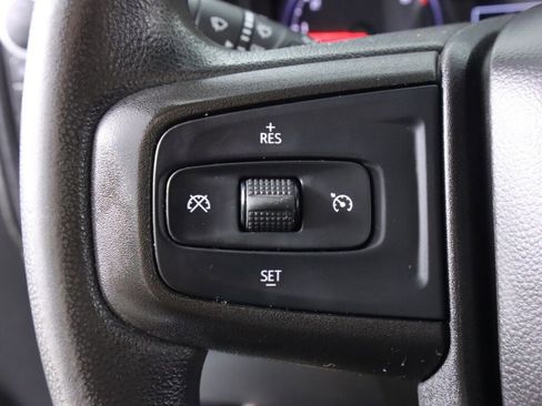 Used 2020 GMC Sierra 1500 4x4 Crew Cab w/ Sierra Value Package image 13