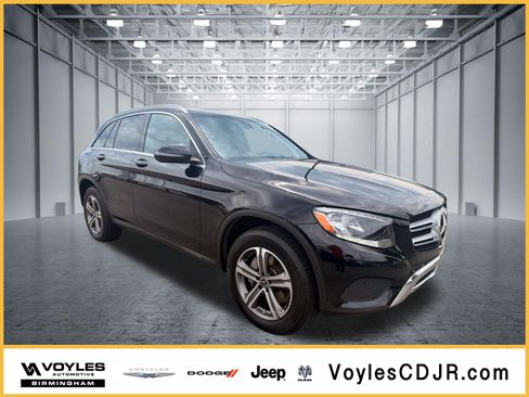 Used 2019 Mercedes-Benz GLC 300 4MATIC image 1
