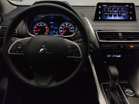 Used 2019 Mitsubishi Eclipse Cross LE AWD/4WD image 22