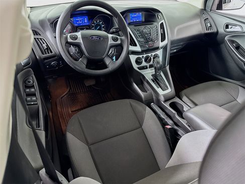 Used 2013 Ford Focus SE image 17