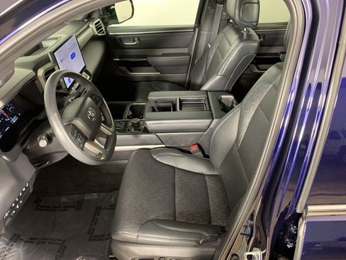 Used 2025 Toyota Tundra Limited w/ Power Package AWD/4WD image 29