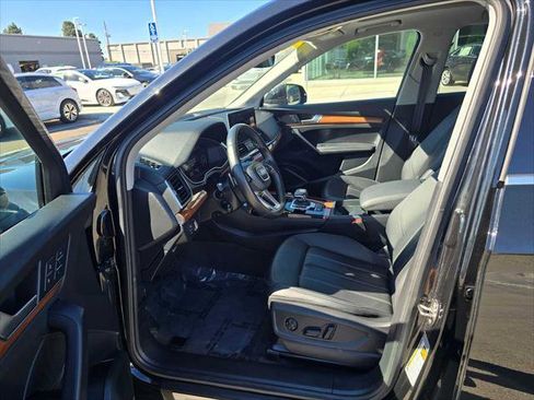 Used 2023 Audi Q5 2.0T Premium Plus w/ Premium Plus Package image 22