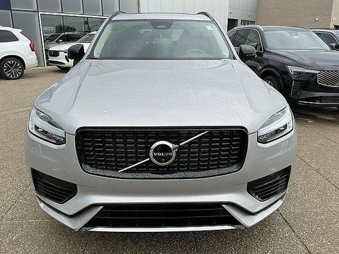 Certified 2023 Volvo XC90 T8 Plus w/ Protection Package Premier AWD/4WD image 12