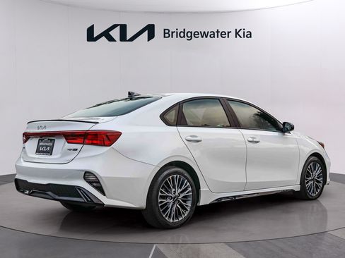 Certified 2023 Kia Forte GT-Line w/ GT-Line Technology Package FWD image 6