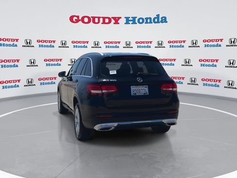 Used 2018 Mercedes-Benz GLC 300 image 7
