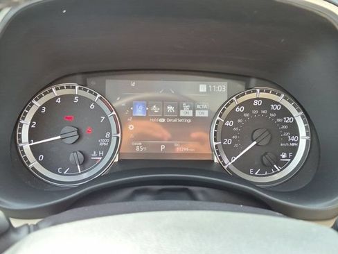 Certified 2025 Toyota Highlander XLE AWD/4WD image 11