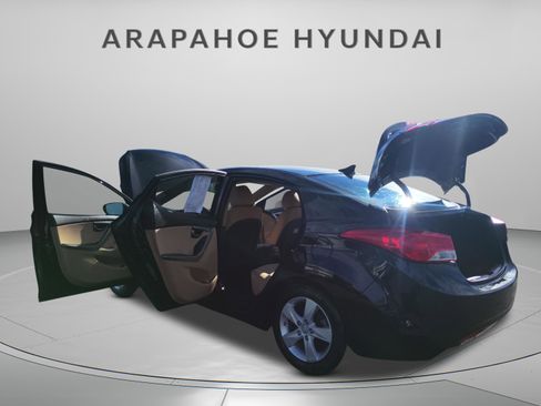 Used 2013 Hyundai Elantra GLS w/ Preferred Pkg image 5