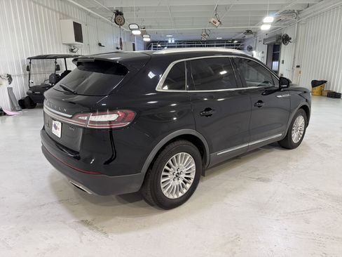 Used 2019 Lincoln Nautilus FWD image 5