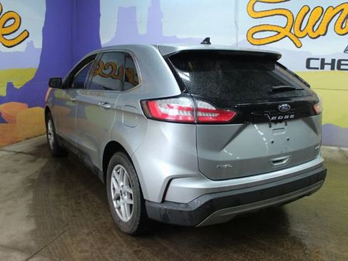 Used 2024 Ford Edge SEL AWD/4WD image 5