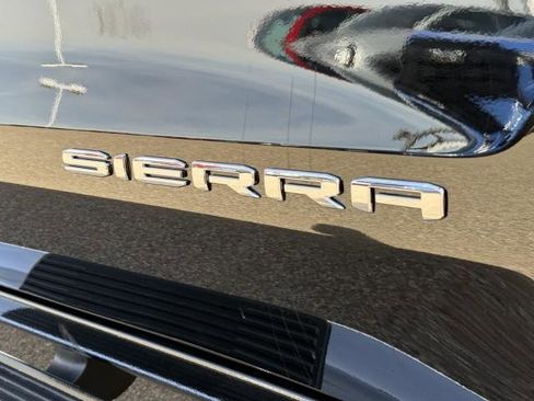 New 2026 GMC Sierra 1500 SLT w/ SLT Premium Plus Package image 15
